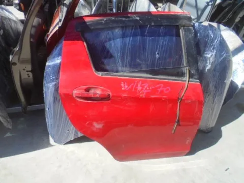 Πόρτα Πίσω Δεξιά για TOYOTA YARIS (2012 - 2014) ( ) Hatchback - 5dr *Ε* Πόρτα Πίσω Δεξιά για TOYOTA YARIS (2012 - 2014) ( ) Hatchback - 5dr *Ε*