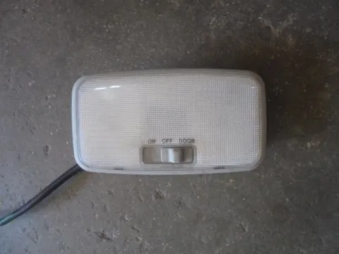 Μπλαφονίερα Οροφής Κεντρική για TOYOTA YARIS (2006 - 2009) (KL9) Hatchback - 5dr , Hatchback - 3dr , (2009 - 2012) (XP90)  Μπλαφονίερα Οροφής Κεντρική για TOYOTA YARIS (2006 - 2009) (KL9) Hatchback - 5dr , Hatchback - 3dr , (2009 - 2012) (XP90)