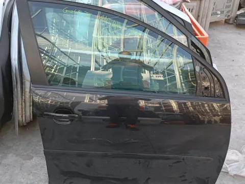 Πόρτα Εμπρός Δεξιά για VW GOLF (2004 - 2008) Mk5 (1K1) *Ε* Πόρτα Εμπρός Δεξιά για VW GOLF (2004 - 2008) Mk5 (1K1) *Ε*