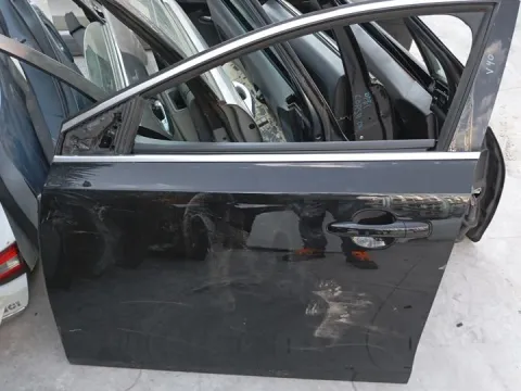 Πόρτα Εμπρός Αριστερή για VOLVO V40 (2013 - )  Πόρτα Εμπρός Αριστερή για VOLVO V40 (2013 - )