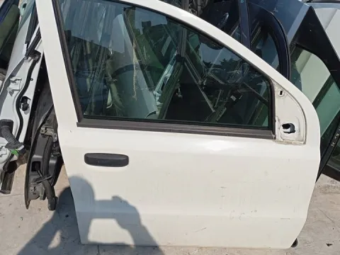 Πόρτα Εμπρός Δεξιά για FIAT PANDA (2004 - 2009 ) (169) , (2009 - 2011 ) (169) *Γ* Πόρτα Εμπρός Δεξιά για FIAT PANDA (2004 - 2009 ) (169) , (2009 - 2011 ) (169) *Γ*