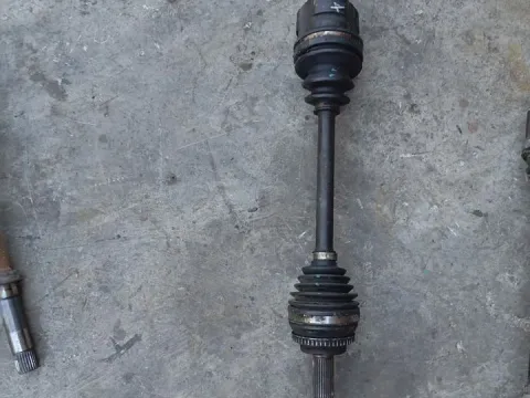 Ημιαξόνιο Εμπρός Αριστερό Με ABS για TOYOTA COROLLA (2002 - 2004) (E120)  Ημιαξόνιο Εμπρός Αριστερό Με ABS για TOYOTA COROLLA (2002 - 2004) (E120)