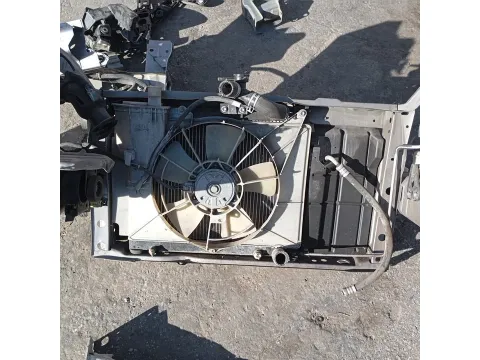 Μούρη (με καπό και φτερά) για TOYOTA YARIS VERSO (2002 - 2004) (XP20) *Γ* -  Μούρη (με καπό και φτερά) για TOYOTA YARIS VERSO (2002 - 2004) (XP20) *Γ* -
