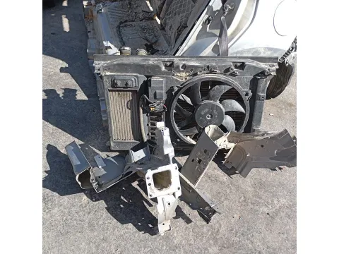 Μούρη (με καπό και φτερά) (Χ. L φτερό) για PEUGEOT 5008 (2013 - 2017) *Γ*  -  Μούρη (με καπό και φτερά) (Χ. L φτερό) για PEUGEOT 5008 (2013 - 2017) *Γ*  -
