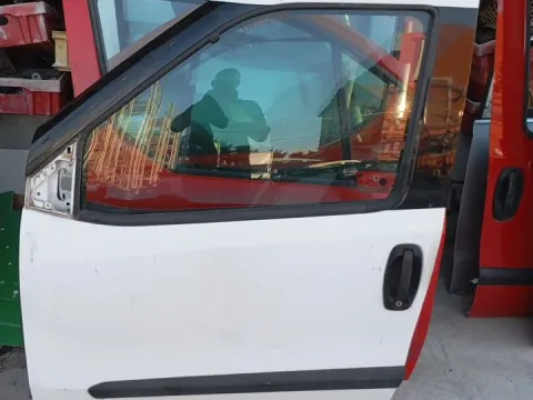 Πόρτα Εμπρός Αριστερή για FIAT DOBLO (2010 - 2015) (152)  Πόρτα Εμπρός Αριστερή για FIAT DOBLO (2010 - 2015) (152)