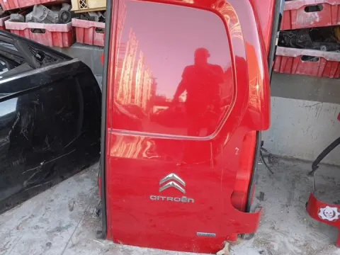 Πόρτα Πίσω Δεξιά Δίφυλλη Χ.Τζάμι για CITROEN BERLINGO (2008 - 2015)  Πόρτα Πίσω Δεξιά Δίφυλλη Χ.Τζάμι για CITROEN BERLINGO (2008 - 2015)