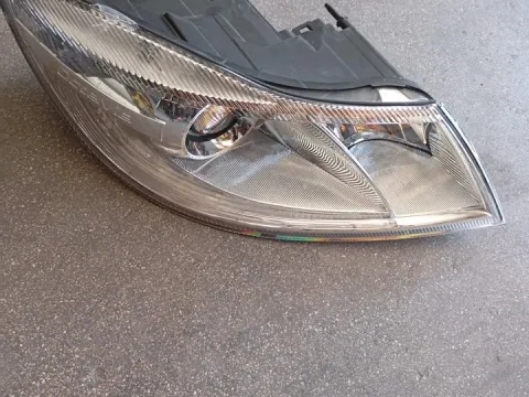 Φανάρι Εμπρός Δεξί (Ελαττωματικό) για SKODA OCTAVIA (2008 - 2013) 5 (1Z3-5)  * ΙΜΙΤΑΣΙΟΝ*  Φανάρι Εμπρός Δεξί (Ελαττωματικό) για SKODA OCTAVIA (2008 - 2013) 5 (1Z3-5)  * ΙΜΙΤΑΣΙΟΝ*