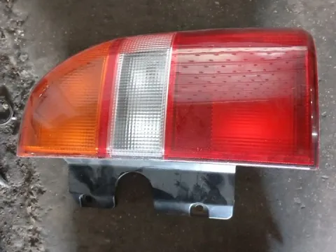 Φανάρι Πίσω Δεξί (Πορτοκαλί Φλας) για SUZUKI GRAND VITARA (1999 - 2001) (SQ) , (2002 - 2005) (SQ)  Φανάρι Πίσω Δεξί (Πορτοκαλί Φλας) για SUZUKI GRAND VITARA (1999 - 2001) (SQ) , (2002 - 2005) (SQ)