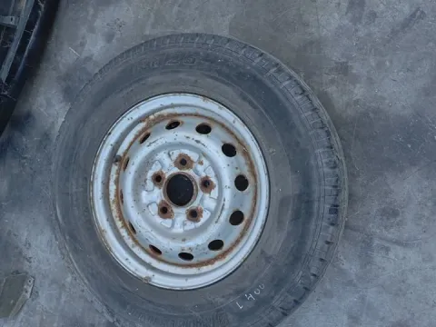 Ρεζέρβα 185XR14 BRIDGESTONE για MITSUBISHI L400 (1996 - 2006) (PAOV) *ΔΒ* Ρεζέρβα 185XR14 BRIDGESTONE για MITSUBISHI L400 (1996 - 2006) (PAOV) *ΔΒ*
