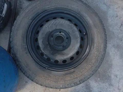 Ρεζέρβα 215X65XR16 YOKOHAMA για NISSAN QASHQAI (2007 - 2010) (J10) *ΔΒ* Ρεζέρβα 215X65XR16 YOKOHAMA για NISSAN QASHQAI (2007 - 2010) (J10) *ΔΒ*
