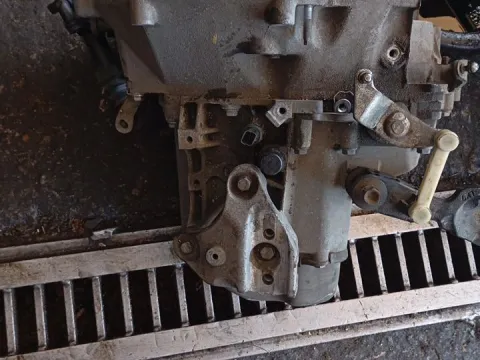 Κιβώτιο Ταχυτήτων (Σασμάν) Χειροκίνητο για CITROEN C3 (2010 - 2014) 1000 ZM01 Κιβώτιο Ταχυτήτων (Σασμάν) Χειροκίνητο για CITROEN C3 (2010 - 2014) 1000 ZM01