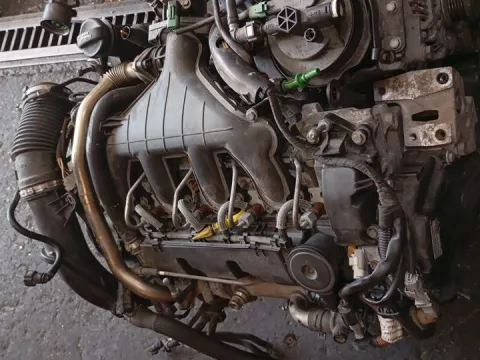 Κινητήρας Κορμός - Καπάκι RHR για PEUGEOT 407 (2004 - 2008) (6D_) 2000 RHR (DW10BTED4) Diesel 136 HDi  Κινητήρας Κορμός - Καπάκι RHR για PEUGEOT 407 (2004 - 2008) (6D_) 2000 RHR (DW10BTED4) Diesel 136 HDi
