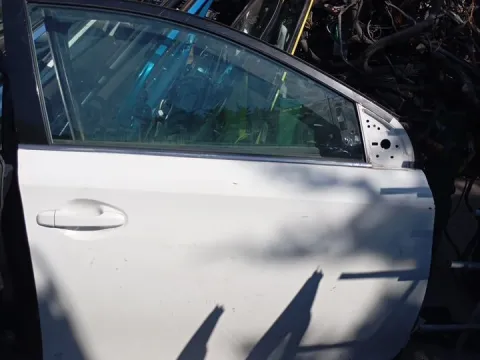 Πόρτα Εμπρός Δεξιά για TOYOTA AURIS (2013 - 2015) *Ε* Πόρτα Εμπρός Δεξιά για TOYOTA AURIS (2013 - 2015) *Ε*