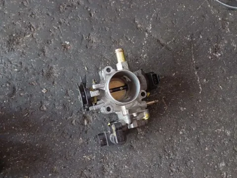 Σώμα Πεταλούδας 2227022050 για TOYOTA AURIS (2007 - 2009) E150  Σώμα Πεταλούδας 2227022050 για TOYOTA AURIS (2007 - 2009) E150