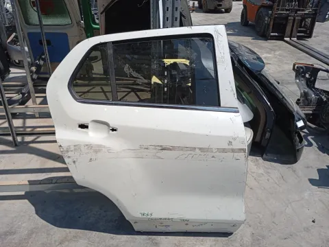 Πόρτα Πίσω Δεξιά για CHEVROLET - DAEWOO TRAX (2013 - ) *Γ* Πόρτα Πίσω Δεξιά για CHEVROLET - DAEWOO TRAX (2013 - ) *Γ*