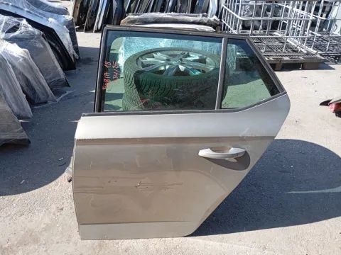 Πόρτα Πίσω Αριστερή για SKODA FABIA (2018 - 2021) (NJ) F-L Hatchback - 5dr *Ε* Πόρτα Πίσω Αριστερή για SKODA FABIA (2018 - 2021) (NJ) F-L Hatchback - 5dr *Ε*