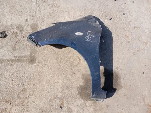 Φτερό Εμπρός Αριστερό για TOYOTA YARIS (2006 - 2009) (KL9) , (2009 - 2012) (XP90)  Φτερό Εμπρός Αριστερό για TOYOTA YARIS (2006 - 2009) (KL9) , (2009 - 2012) (XP90)