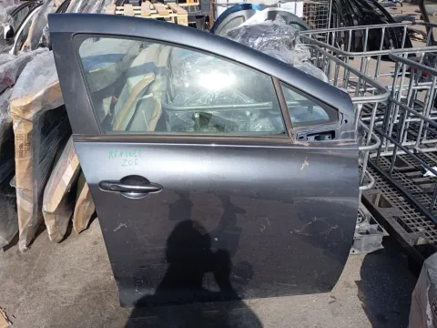 Πόρτα Εμπρός Δεξιά για RENAULT ZOE (2013 - ) *Γ* Πόρτα Εμπρός Δεξιά για RENAULT ZOE (2013 - ) *Γ*