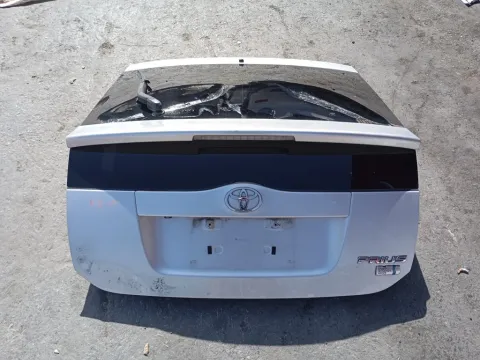 Πορτ-Μπαγκάζ για TOYOTA PRIUS (2003 - 2008)  Πορτ-Μπαγκάζ για TOYOTA PRIUS (2003 - 2008)