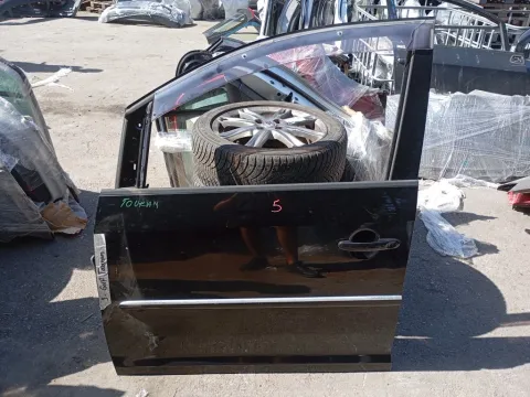 Πόρτα Εμπρός Αριστερή για VW TOURAN (2011 - 2015) () *Ε* Πόρτα Εμπρός Αριστερή για VW TOURAN (2011 - 2015) () *Ε*