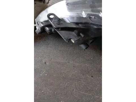 Φανάρι Εμπρός Δεξί Σπασμένη Βάση για TOYOTA YARIS (2015 - 2017) Hatchback - 5dr  - 