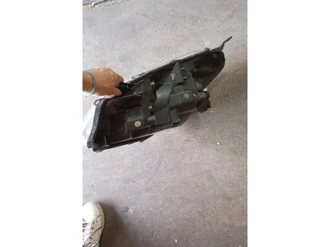 Φανάρι Εμπρός Δεξί Σπασμένη Βάση για TOYOTA YARIS (2015 - 2017) Hatchback - 5dr  - 