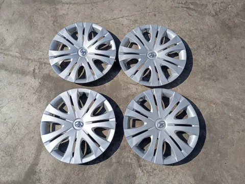 Τάσια 4ΑΔΑ 16αρια για TOYOTA COROLLA (2013 - 2016) , AURIS (2013 - 2015)  Τάσια 4ΑΔΑ 16αρια για TOYOTA COROLLA (2013 - 2016) , AURIS (2013 - 2015)