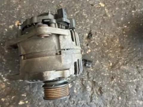 Δυναμό - Εναλλάκτης 028903028D για VW GOLF (1998 - 2004) Mk4 (1J1)  Δυναμό - Εναλλάκτης 028903028D για VW GOLF (1998 - 2004) Mk4 (1J1)