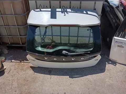 Πορτ-Μπαγκάζ για VOLVO V40 (2013 - )  Πορτ-Μπαγκάζ για VOLVO V40 (2013 - )