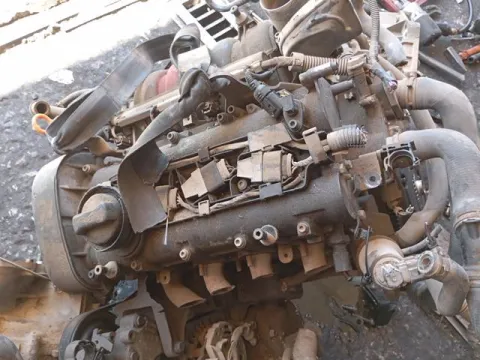Κινητήρας Κορμός - Καπάκι για VW GOLF (1998 - 2004) Mk4 (1J1)  AZD 16KYB  16V  Κινητήρας Κορμός - Καπάκι για VW GOLF (1998 - 2004) Mk4 (1J1)  AZD 16KYB  16V