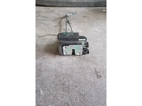 Ηλεκτρομαγνητική Κλειδαριά Εμπρός Δεξιά 5pin 81320B9110 για HYUNDAI i10 (2014 - 2019)  -  Ηλεκτρομαγνητική Κλειδαριά Εμπρός Δεξιά 5pin 81320B9110 για HYUNDAI i10 (2014 - 2019)  -
