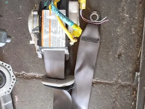Ζώνη Ασφαλείας Εμπρός Δεξιά για SUZUKI JIMNY (1998 - 2005) (SN) SUV- ΕΚΤΟΣ ΔΡΟΜΟΥ - 3dr , (2005 - 2013) (SN)  Ζώνη Ασφαλείας Εμπρός Δεξιά για SUZUKI JIMNY (1998 - 2005) (SN) SUV- ΕΚΤΟΣ ΔΡΟΜΟΥ - 3dr , (2005 - 2013) (SN)