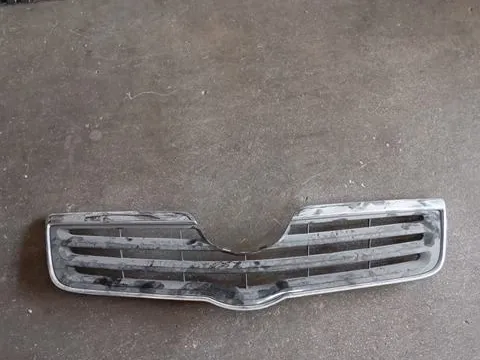 Μάσκα Σήμα - Έμβλημα Εμπρός για TOYOTA AVENSIS (2006 - 2008) (T250)  Μάσκα Σήμα - Έμβλημα Εμπρός για TOYOTA AVENSIS (2006 - 2008) (T250)