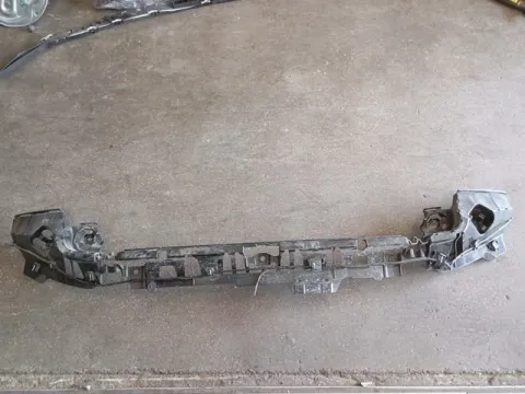 Βάση Προφυλακτήρα Πίσω 51127371712 για BMW 1 Series (2015 - 2019) Hatchback - 5dr (F20)  Βάση Προφυλακτήρα Πίσω 51127371712 για BMW 1 Series (2015 - 2019) Hatchback - 5dr (F20)