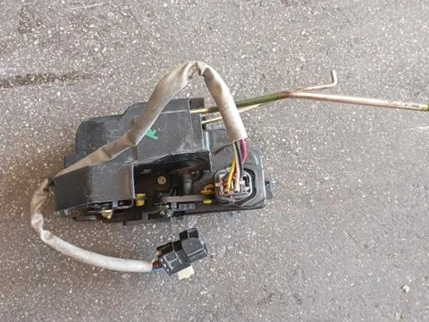 Ηλεκτρομαγνητική Κλειδαριά Εμπρός Δεξιά 5PIN  για HYUNDAI GETZ (2002 - 2005) (TB) Hatchback - 5dr  Ηλεκτρομαγνητική Κλειδαριά Εμπρός Δεξιά 5PIN  για HYUNDAI GETZ (2002 - 2005) (TB) Hatchback - 5dr
