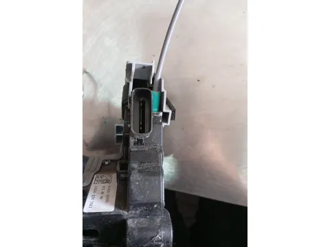 Ηλεκτρομαγνητική Κλειδαριά Πίσω Δεξιά 4pin 81420Q0000  για HYUNDAI i20 (2020 - )  -  Ηλεκτρομαγνητική Κλειδαριά Πίσω Δεξιά 4pin 81420Q0000  για HYUNDAI i20 (2020 - )  -