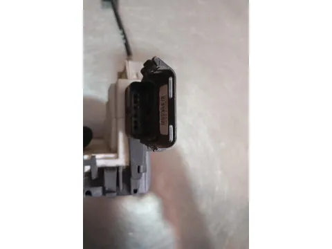 Ηλεκτρομαγνητική Κλειδαριά Εμπρός Δεξιά 6PIN A01454 για PEUGEOT 308 (2008 - 2011)  -  Ηλεκτρομαγνητική Κλειδαριά Εμπρός Δεξιά 6PIN A01454 για PEUGEOT 308 (2008 - 2011)  -
