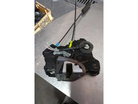 Ηλεκτρομαγνητική Κλειδαριά Εμπρός Δεξιά 6PIN για TOYOTA AURIS (2013 - 2015) Hatchback - 5dr  -  Ηλεκτρομαγνητική Κλειδαριά Εμπρός Δεξιά 6PIN για TOYOTA AURIS (2013 - 2015) Hatchback - 5dr  -