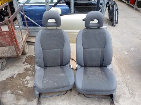 Καθίσματα Σετ Σαλόνι για TOYOTA RAV-4 (2000 - 2004) (XA20) *ΝΕΑ ΓΕΝΙΑ* Καθίσματα Σετ Σαλόνι για TOYOTA RAV-4 (2000 - 2004) (XA20) *ΝΕΑ ΓΕΝΙΑ*