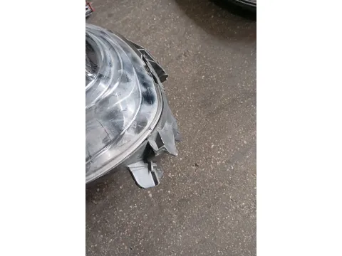 Φανάρι Εμπρός Αριστερό Με Σπασμένες Βάσεις για CITROEN C3 (2017 - 2020) Hatchback - 5dr  - 