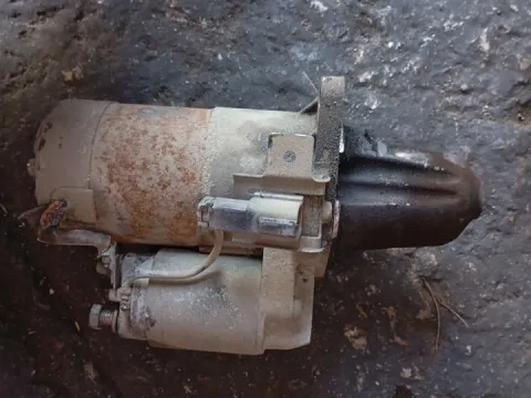 Μίζα για NISSAN ALMERA (1995 - 1998) (N15)  Μίζα για NISSAN ALMERA (1995 - 1998) (N15)