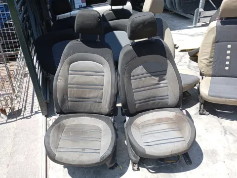 Σετ Καθίσματα Εμπρός Με Αερόσακους για FIAT PUNTO (2009 - 2012) (199) EVO *ΝΕΑ ΓΕΝΙΑ* Σετ Καθίσματα Εμπρός Με Αερόσακους για FIAT PUNTO (2009 - 2012) (199) EVO *ΝΕΑ ΓΕΝΙΑ*
