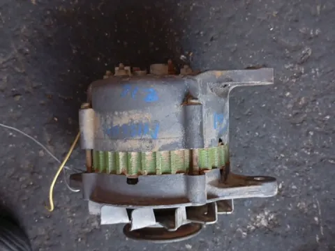 Δυναμό - Εναλλάκτης για NISSAN D21 - 720 - 520 