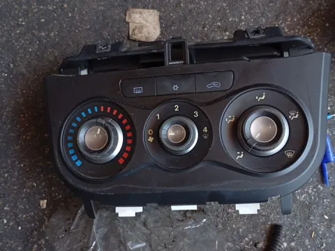 Χειριστήρια Καλοριφέρ (5G1140100) για FIAT GRANDE PUNTO (2005 - 2008) (199)  Χειριστήρια Καλοριφέρ (5G1140100) για FIAT GRANDE PUNTO (2005 - 2008) (199)