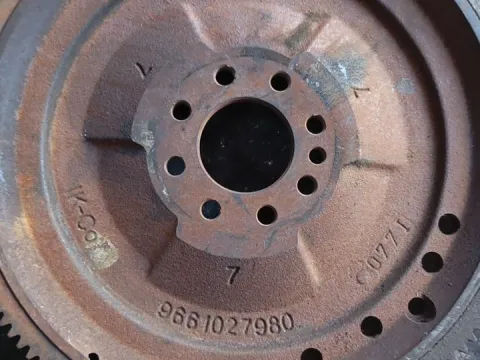 Βολάν Κινητήρα (Σφόνδυλος) 9661027980 για CITROEN C5 (2004 - 2008) (RC) 2000 RFJ(EW10A) Petrol 140 16V  Βολάν Κινητήρα (Σφόνδυλος) 9661027980 για CITROEN C5 (2004 - 2008) (RC) 2000 RFJ(EW10A) Petrol 140 16V