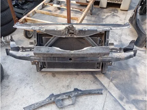 Μούρη (με καπό και φτερά) για SEAT TOLEDO (1999 - 2005) (1M) *Γ* -  Μούρη (με καπό και φτερά) για SEAT TOLEDO (1999 - 2005) (1M) *Γ* -