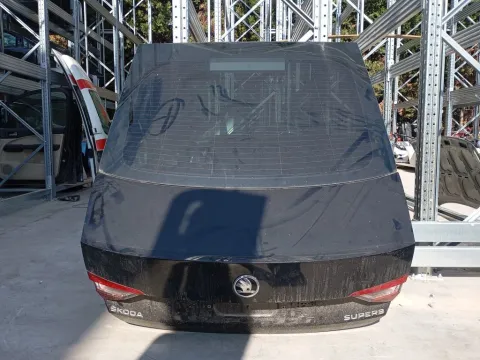 Πορτ-Μπαγκάζ για SKODA SUPERB (2014 - ) Sedan - 5dr  Πορτ-Μπαγκάζ για SKODA SUPERB (2014 - ) Sedan - 5dr