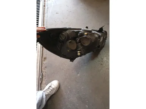 Φανάρι Εμπρός Αριστερό Σπασμένη Βάση για RENAULT CLIO (2013 - 2016)  - 