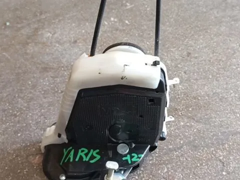 Ηλεκτρομαγνητική Κλειδαριά Πίσω Δεξιά 4pin για TOYOTA YARIS (2012 - 2014) ( ) , (2015 - 2017)  Ηλεκτρομαγνητική Κλειδαριά Πίσω Δεξιά 4pin για TOYOTA YARIS (2012 - 2014) ( ) , (2015 - 2017)