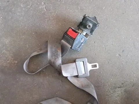 Ζώνη Ασφαλείας Πίσω  Αριστερή για RENAULT CLIO (1998 - 2001) (BB_) (CB_) (CB) Hatchback - 3dr , (2001 - 2005) (BB_) (CB_)  Ζώνη Ασφαλείας Πίσω  Αριστερή για RENAULT CLIO (1998 - 2001) (BB_) (CB_) (CB) Hatchback - 3dr , (2001 - 2005) (BB_) (CB_)